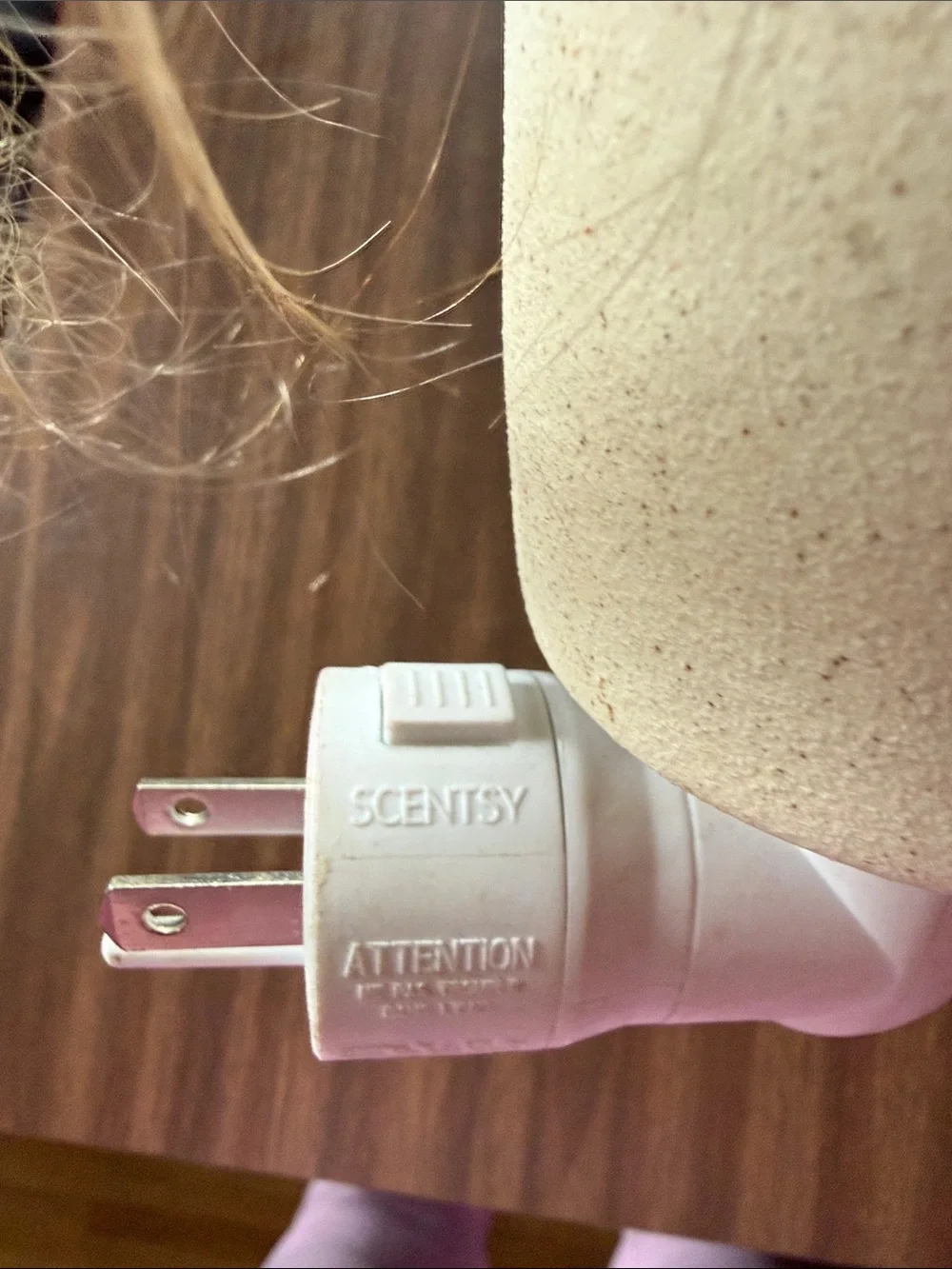 Scentsy Cream Ceramic Wax Warmer 